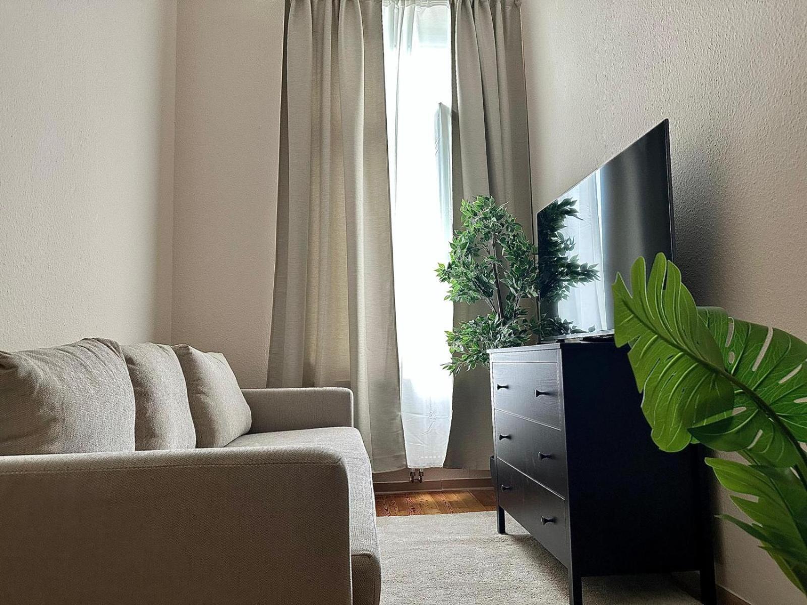 Stylish Apartment, Next To Schloss Belvedere Vienna Exterior photo